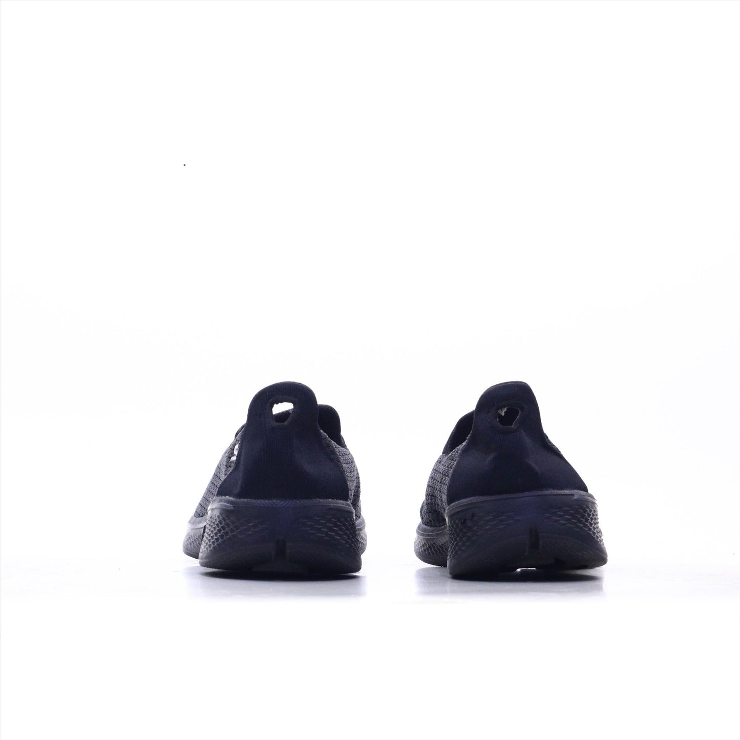 SKECHERS GO WALK 4 GOGA MAX (Original USA Imported)
