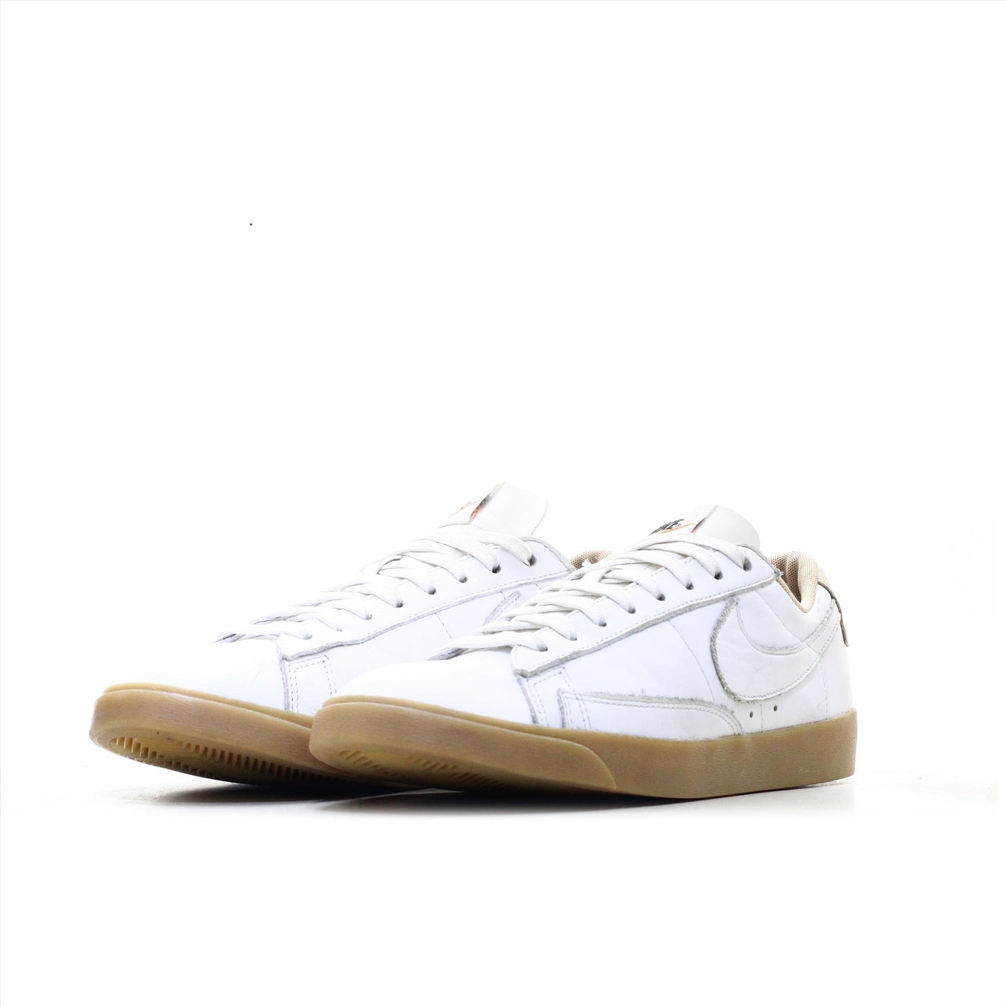 NIKE BLAZER LOW SD (Original USA Imported)