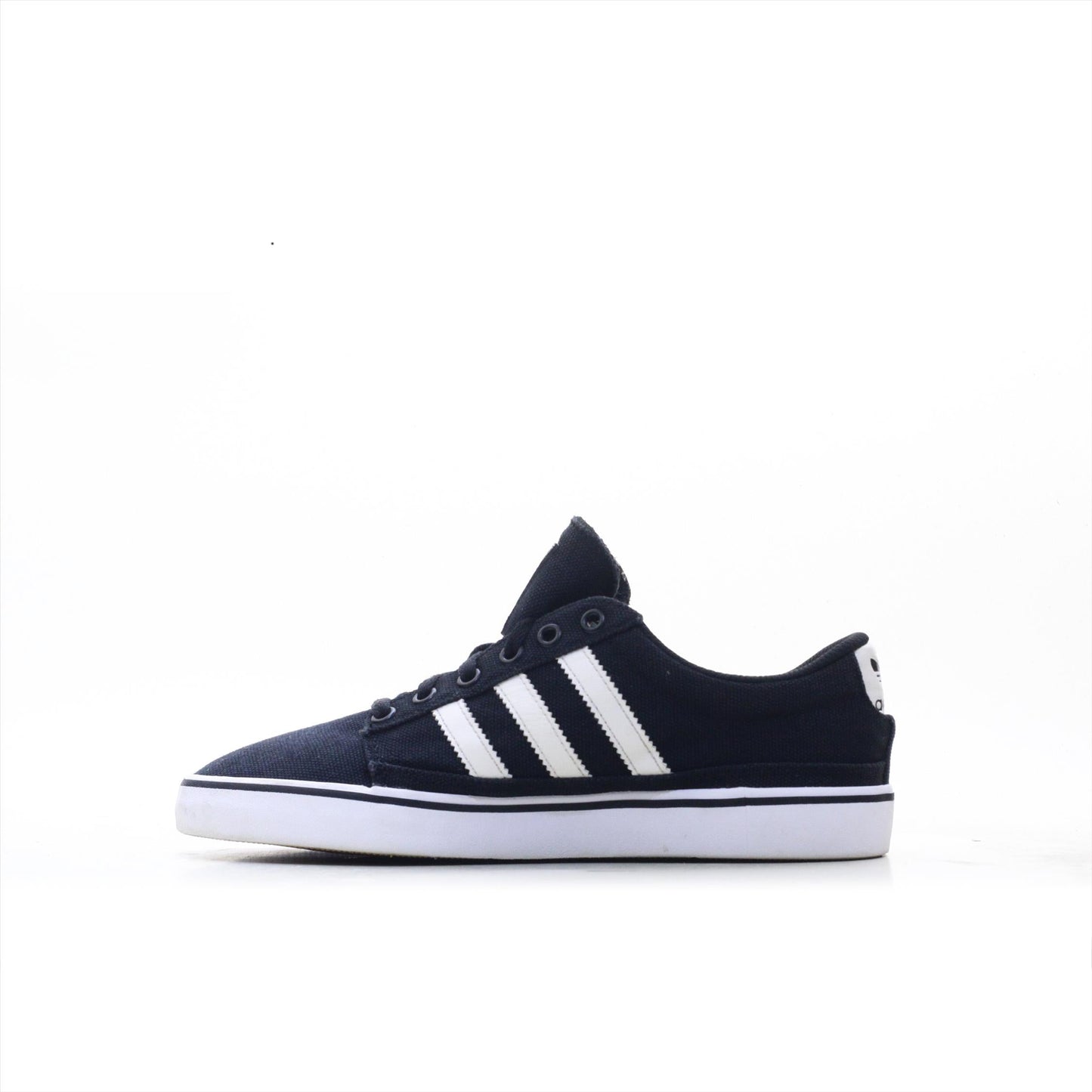 ADIDAS NON MARKING CANVAS (Original USA Imported)