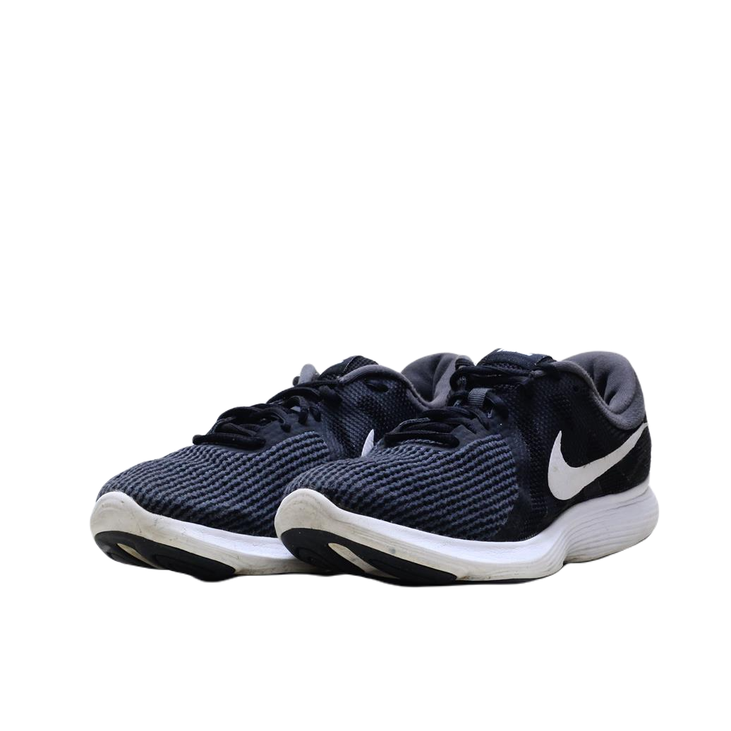 NIKE REVOLUTION 4 ORIGINAL USA IMPORTED (Original USA Imported)