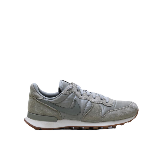 NIKE INTERNATIONALIST ORIGINAL USA IMPORTED (Original USA Imported)