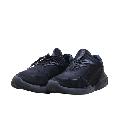 TOMMY HILFIGER FOOTWEAR ORIGINAL USA IMPORTED (Original USA Imported)