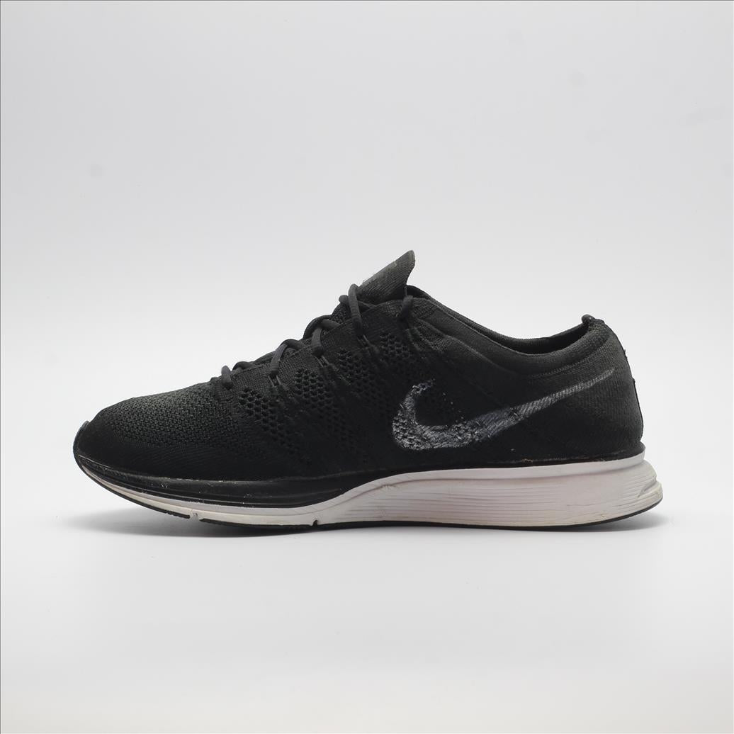 NIKE FLYKNIT TRAINER (Original USA Imported)