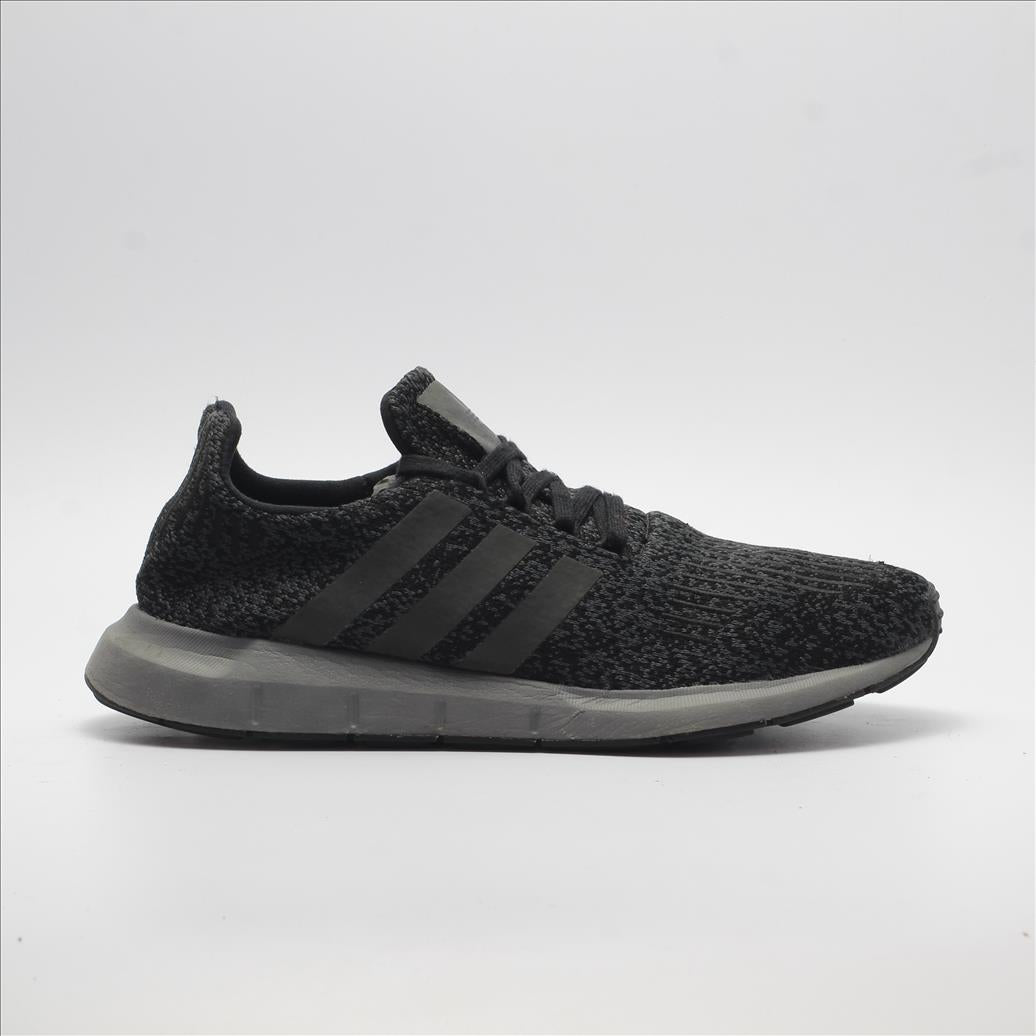 ADIDAS SWIFT RUN 22 (Original USA Imported)