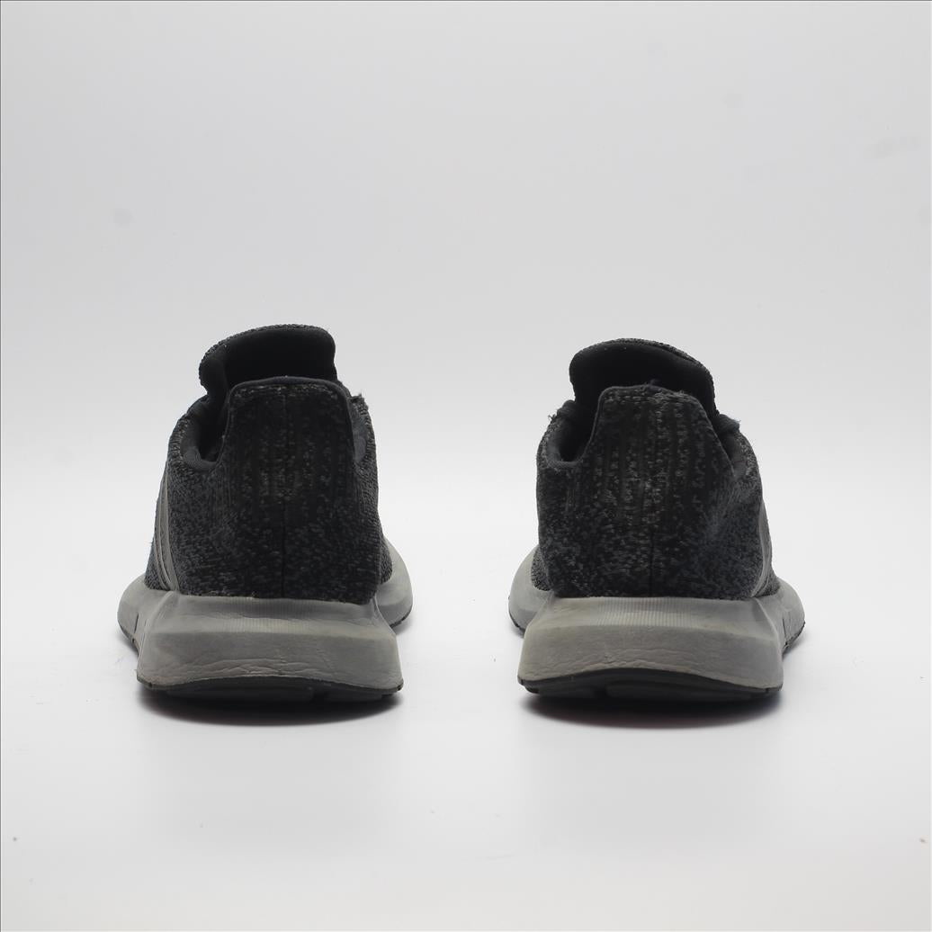 ADIDAS SWIFT RUN 22 (Original USA Imported)