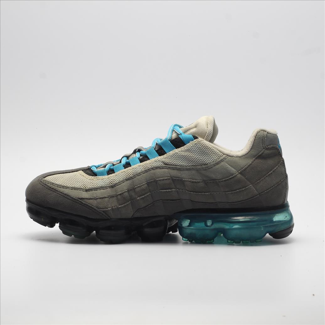 NIKE AIR VAPORMAX (Original USA Imported)