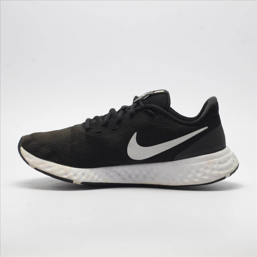 NIKE REVOLUTION (Original USA Imported)