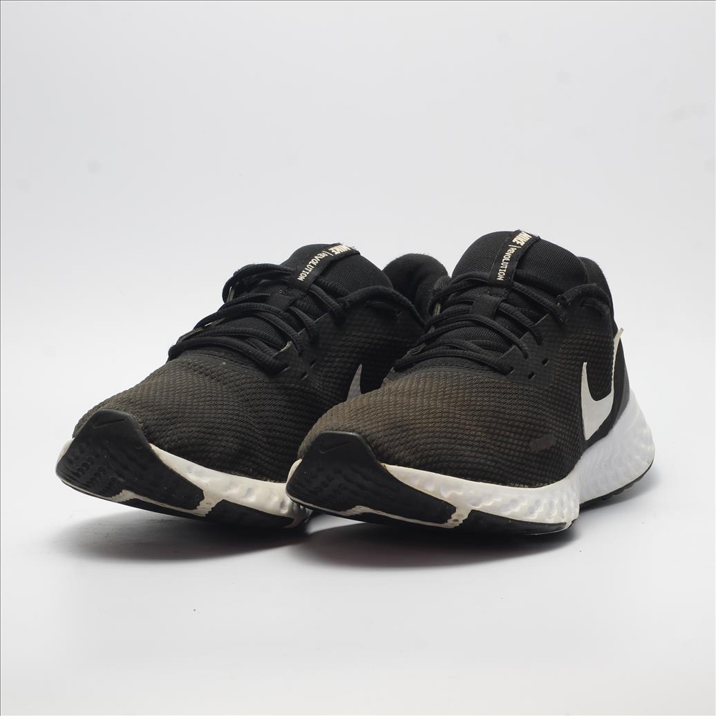 NIKE REVOLUTION (Original USA Imported)