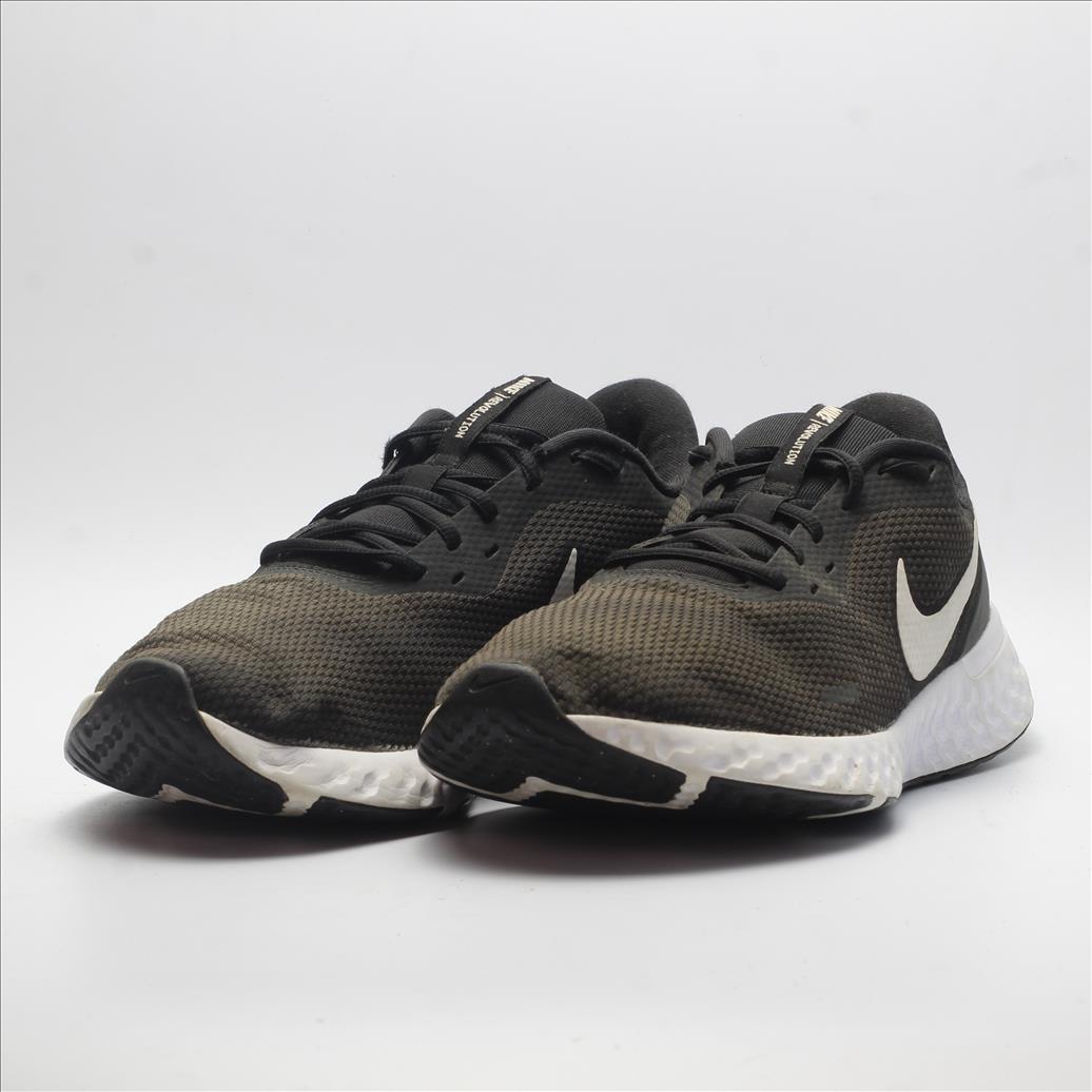 NIKE REVOLUTION (Original USA Imported)