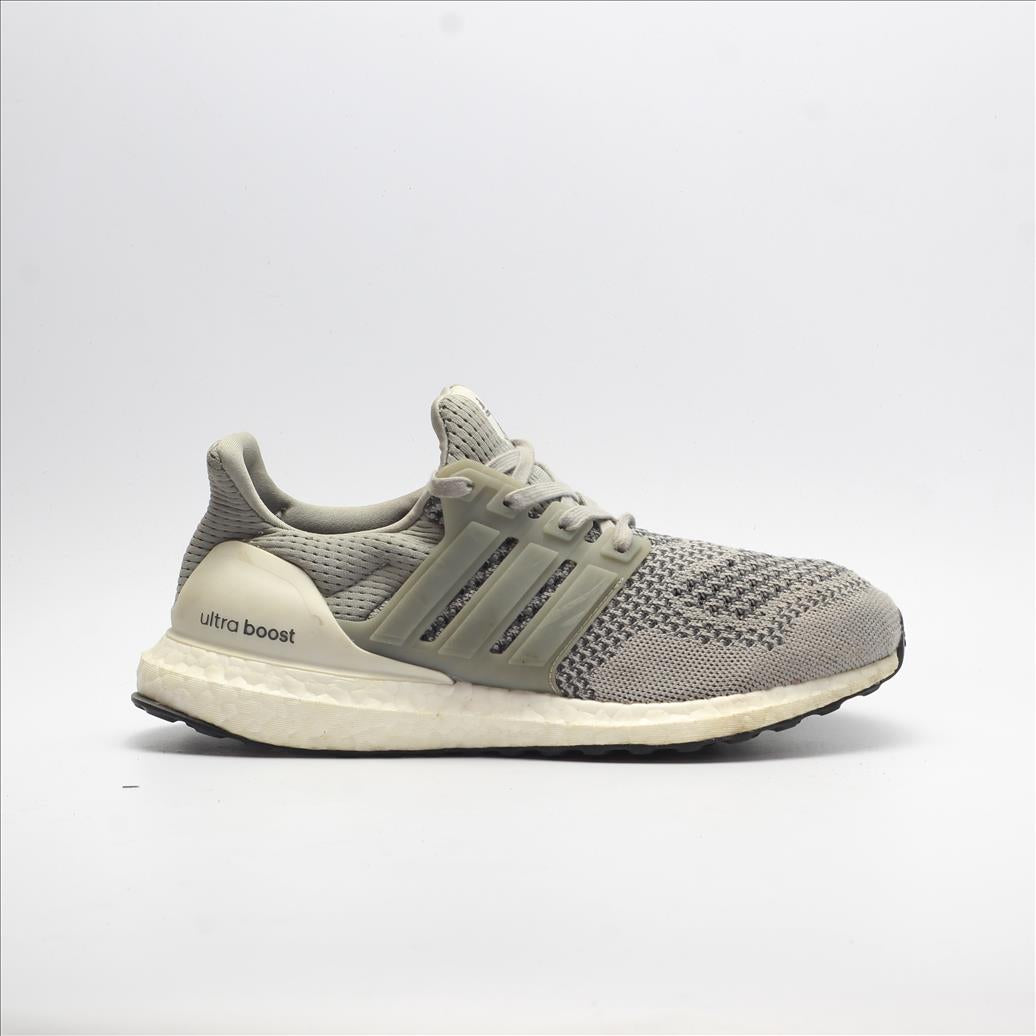 ADIDAS ULTRA BOOST (Original USA Imported)