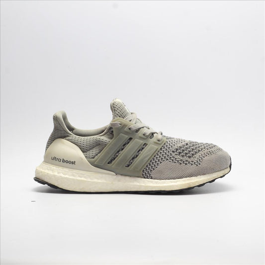 ADIDAS ULTRA BOOST (Original USA Imported)