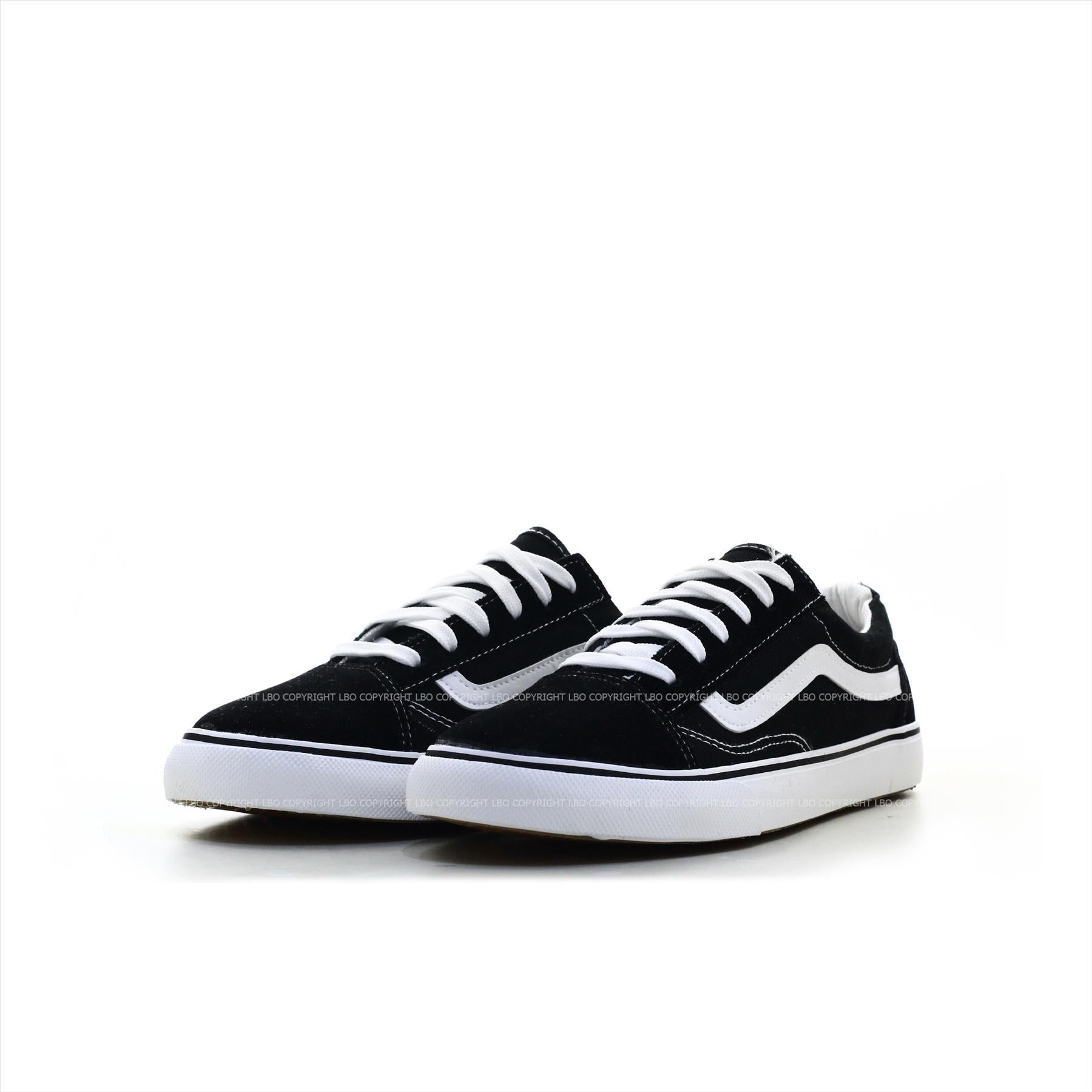 Vans (NEW COPY)
