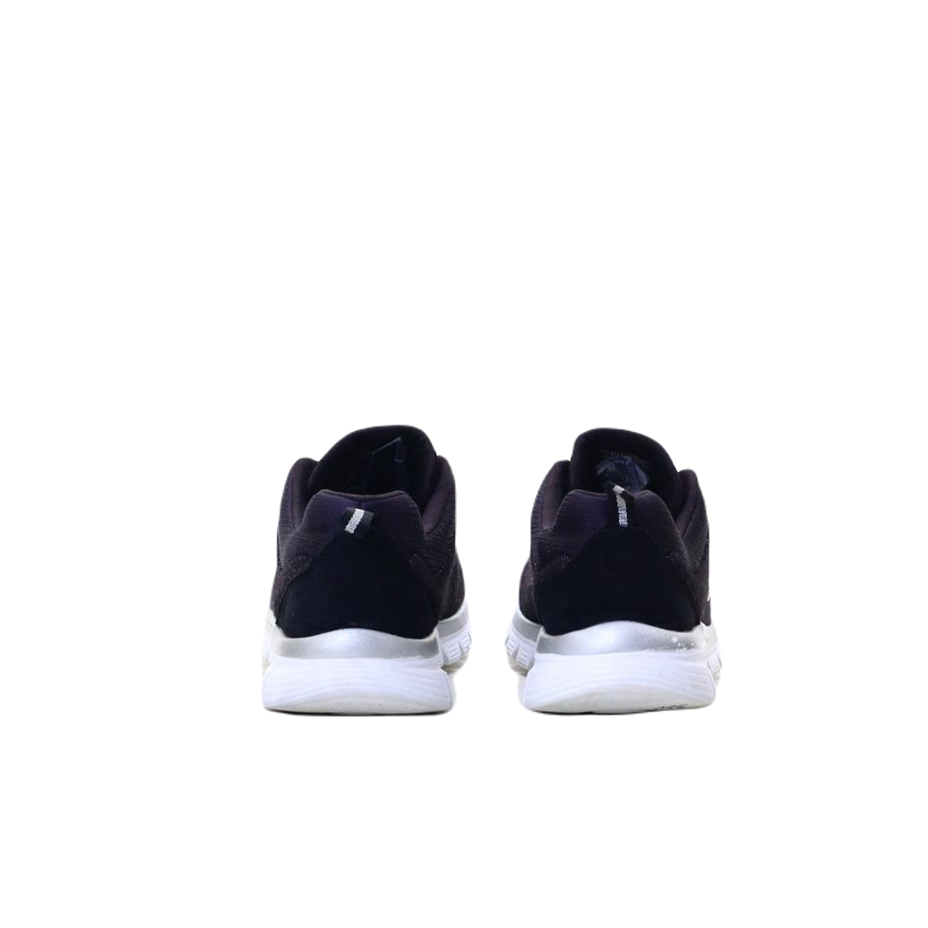 SKECHERS LITE WEIGHT MEMORY FOAM ORIGINAL USA IMPORTED (Original USA Imported)