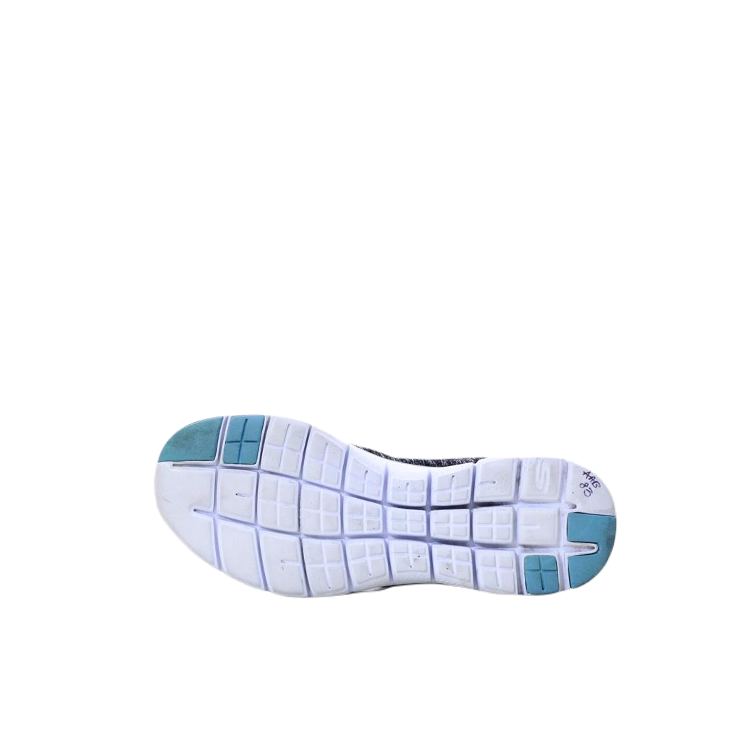 SKECHERS LITE WEIGHT MEMORY FOAM ORIGINAL USA IMPORTED (Original USA Imported)