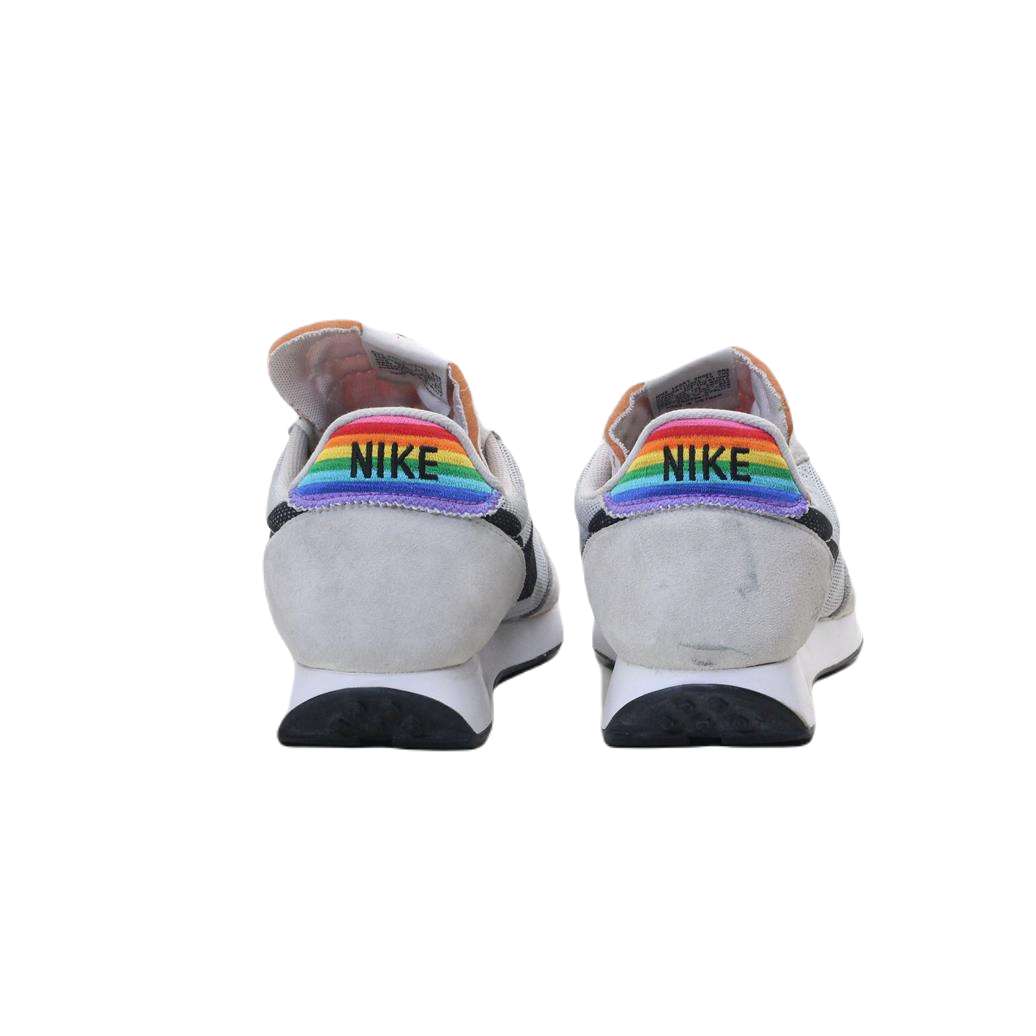 NIKE SPORTS GRIPPER ORIGINAL USA IMPORTED (Original USA Imported)