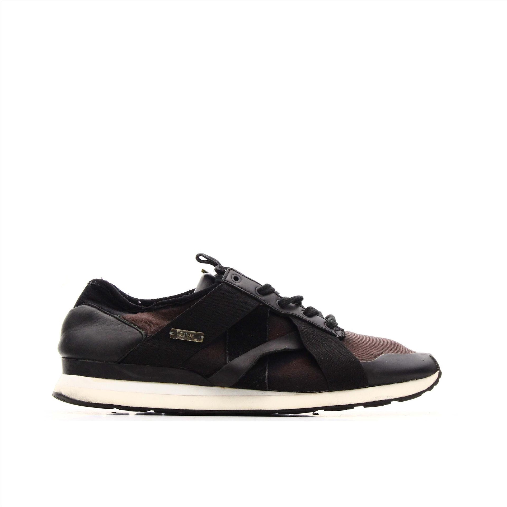 Adidas SLVR – Lunda Bazar Online