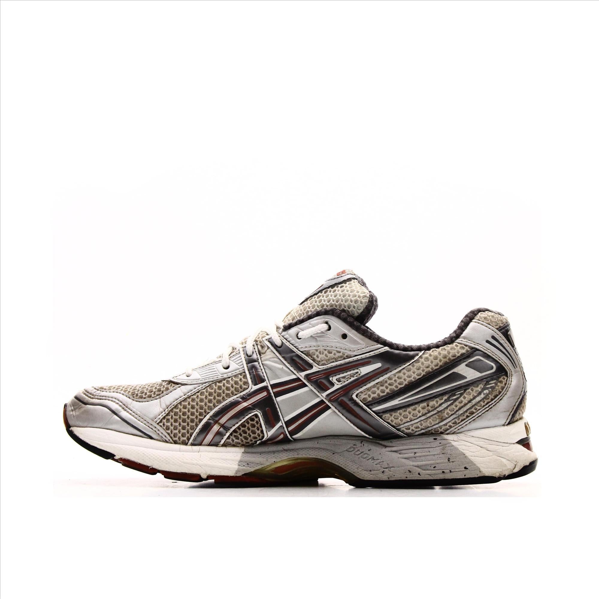 Kayano 13 discount