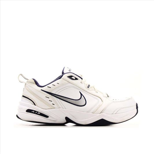 Nike Air Monarch