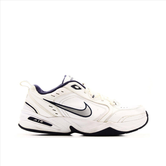 Nike Air Monarch