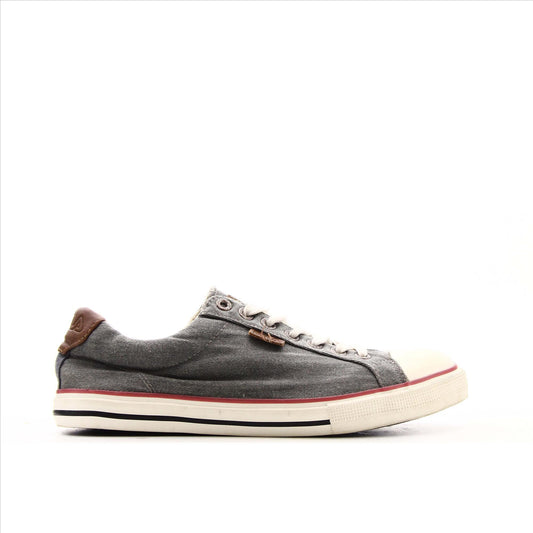 Fila Sneakers