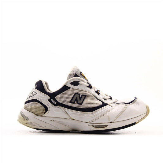 New Balance 656