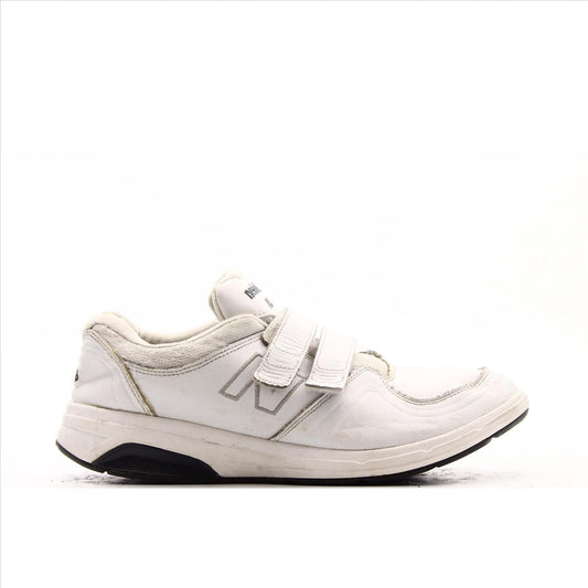 New Balance 813
