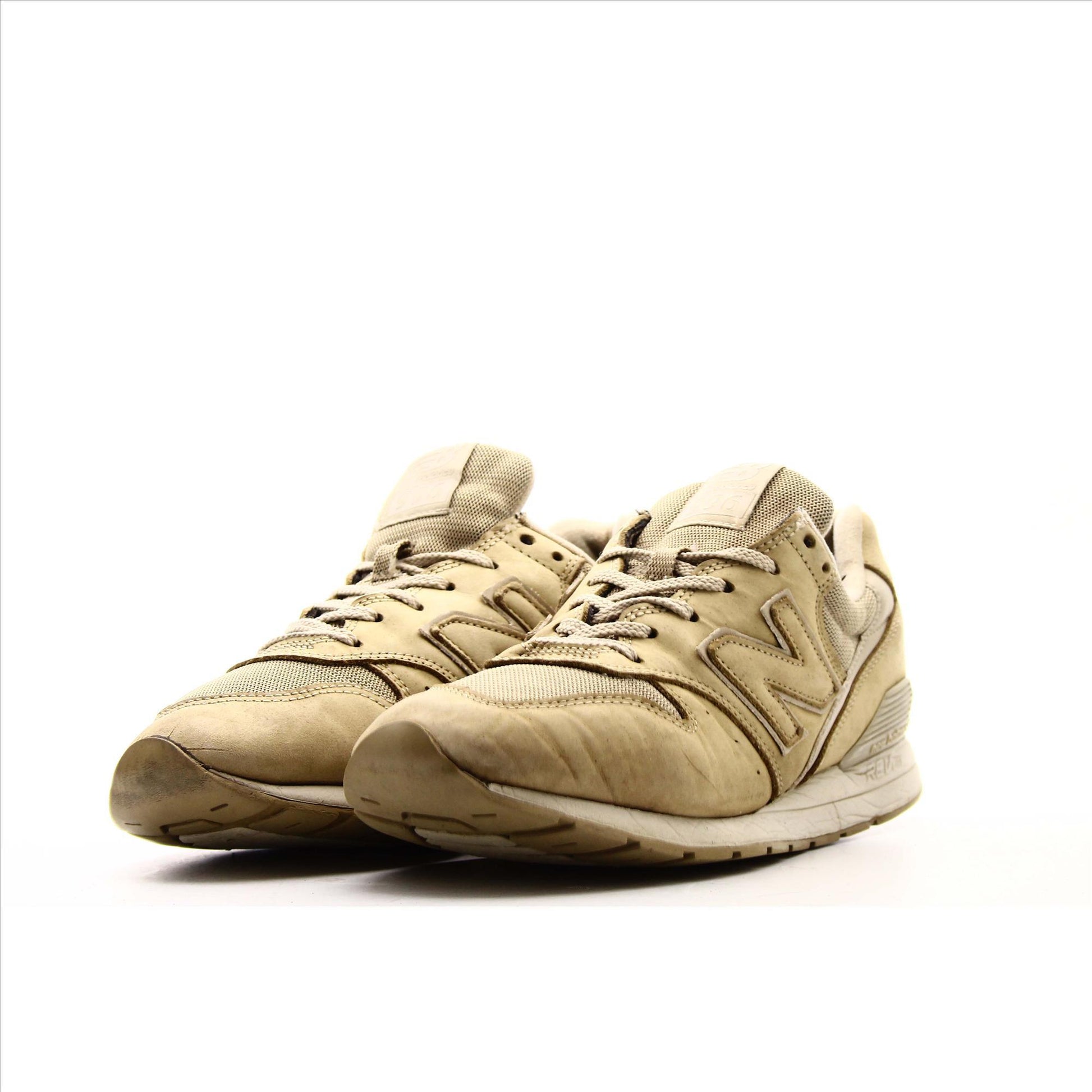 New Balance 996 
