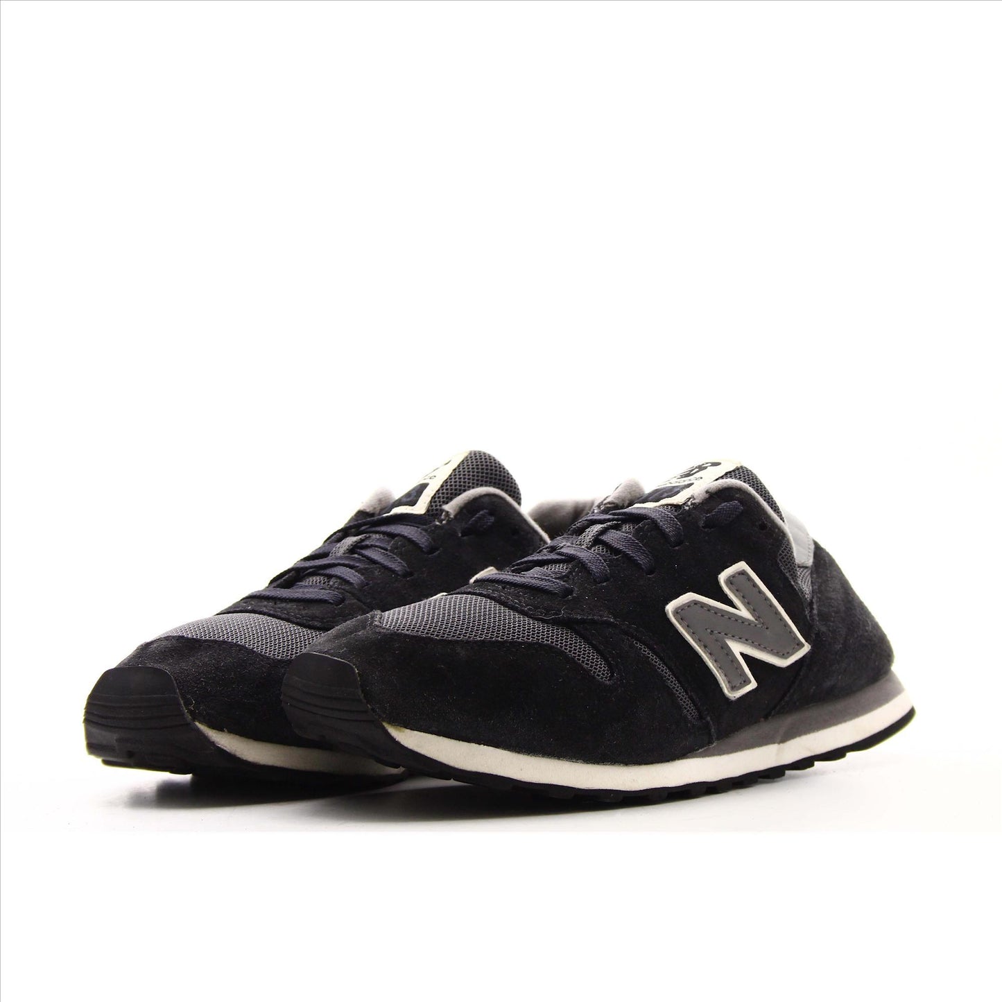 New Balance 373