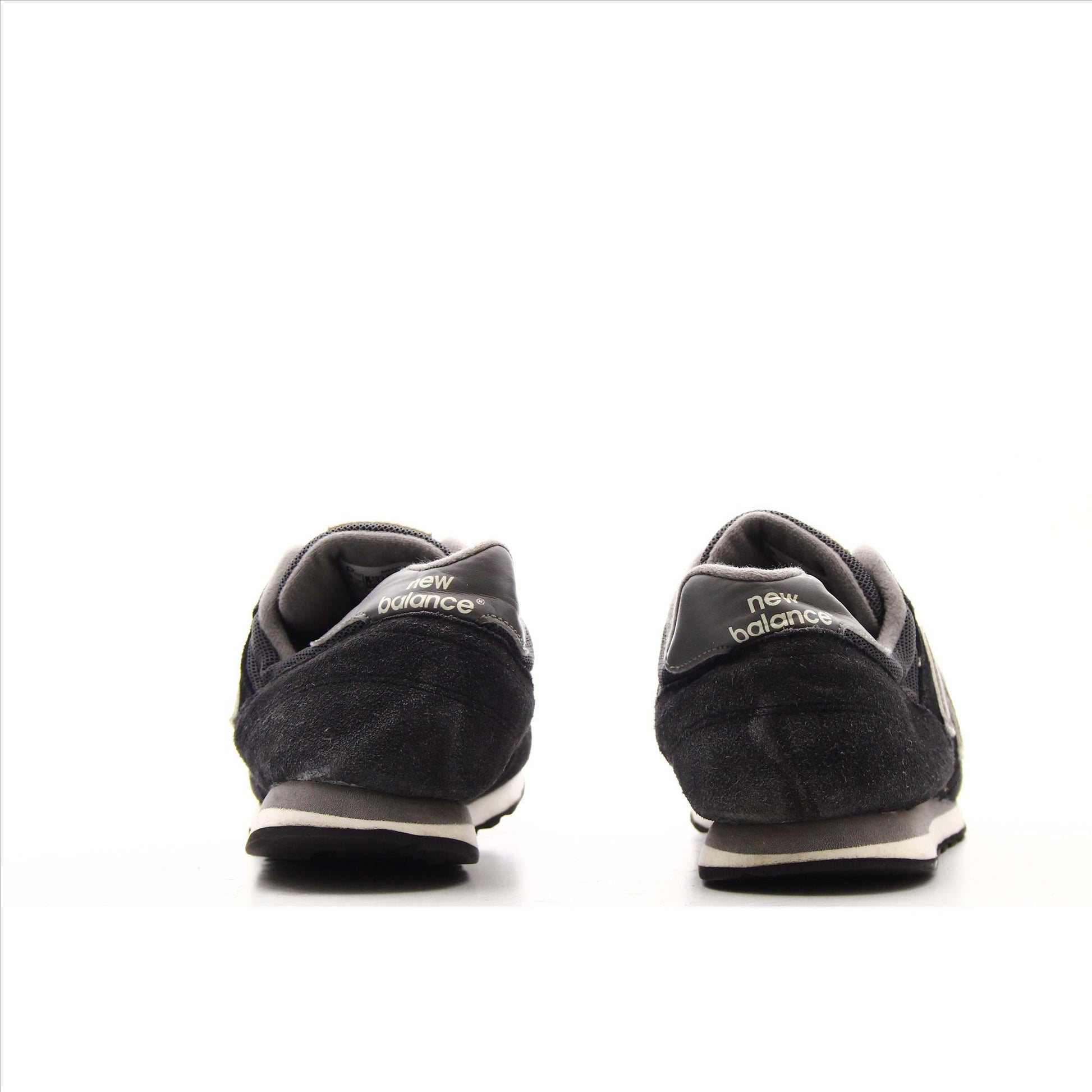 New Balance 373