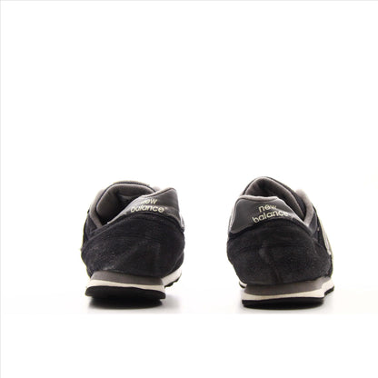 New Balance 373