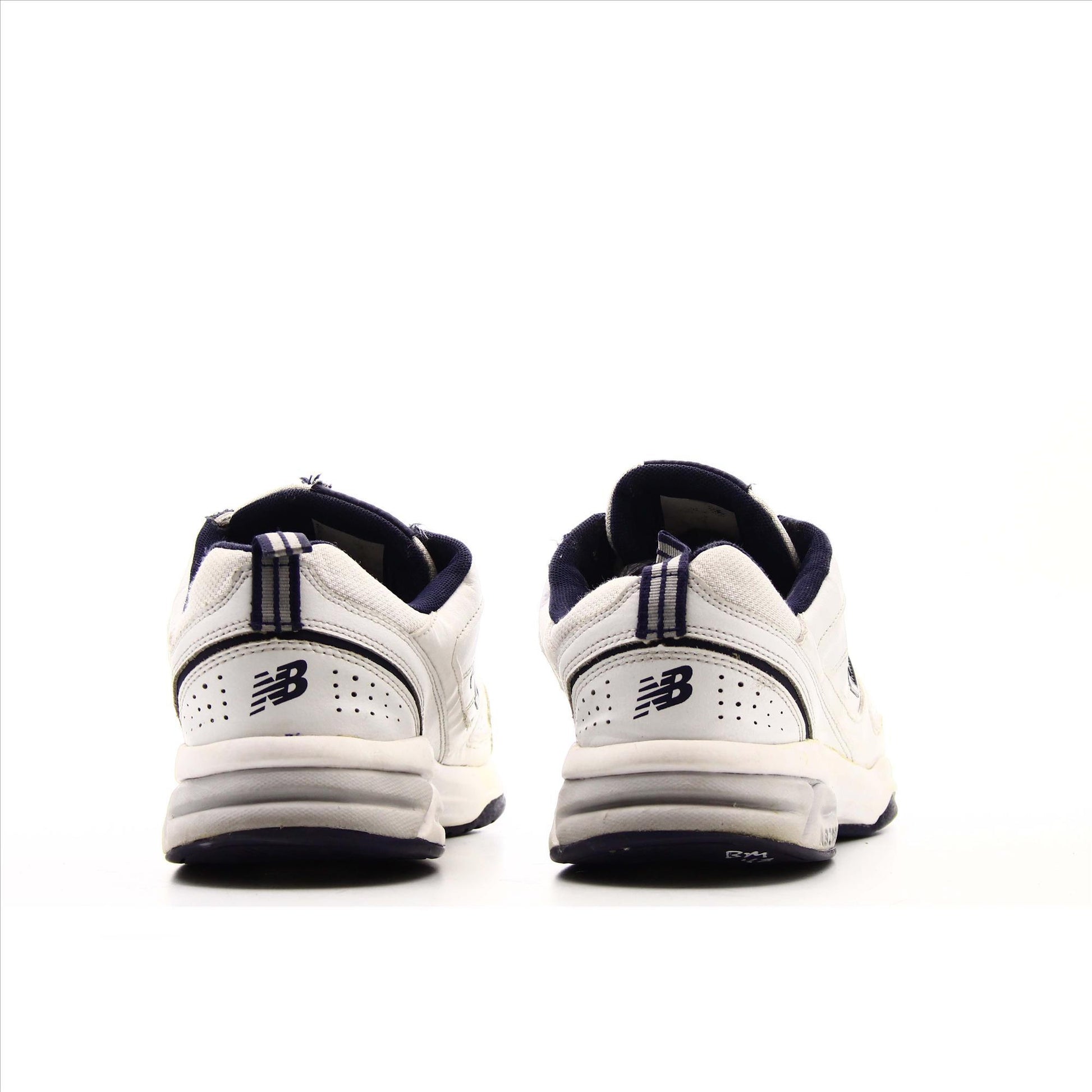 New Balance 620