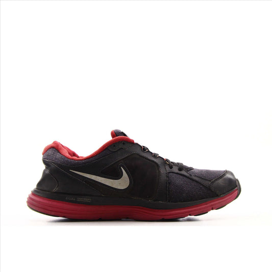 Nike Dual Fusion St 3