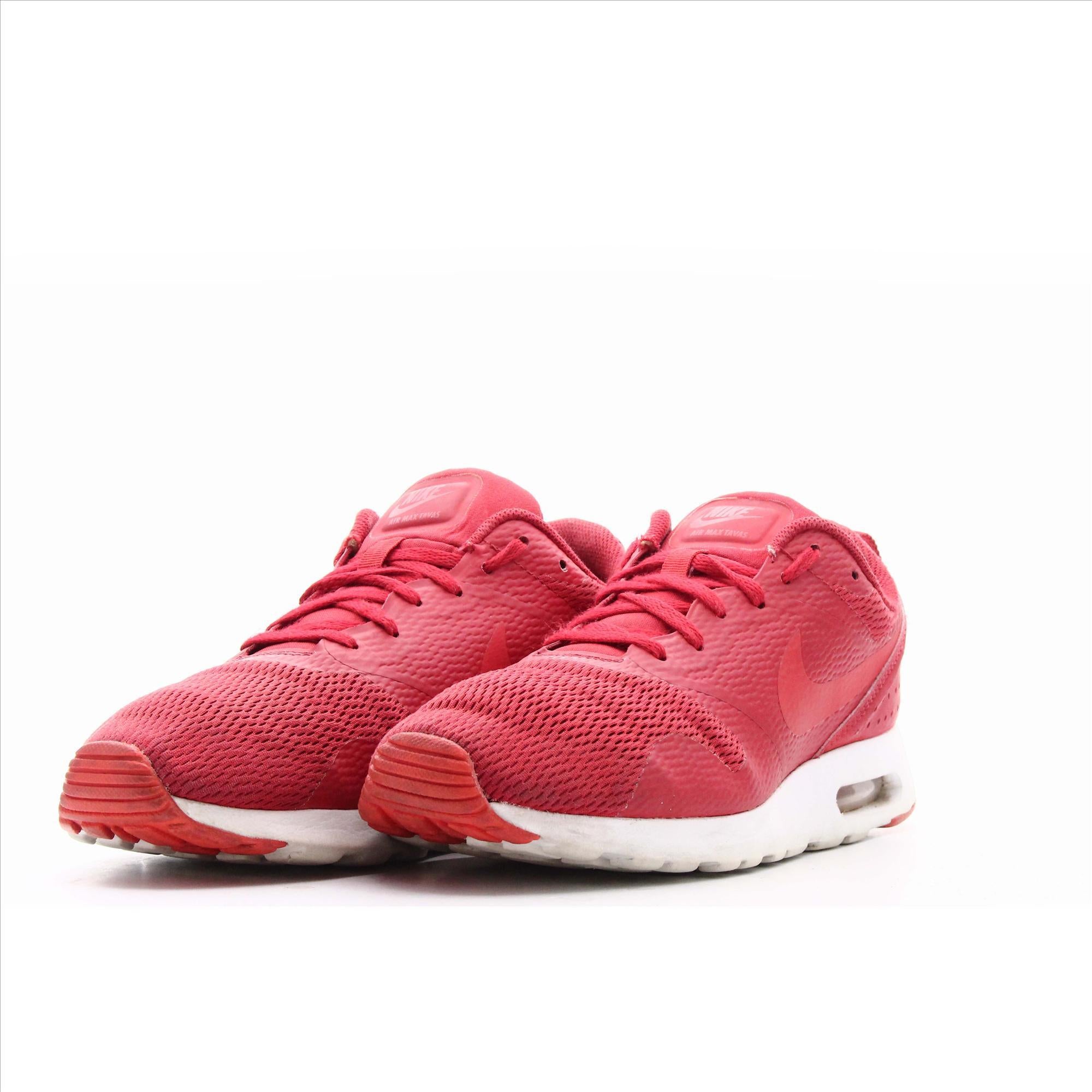 Nike Air Max Tavas
