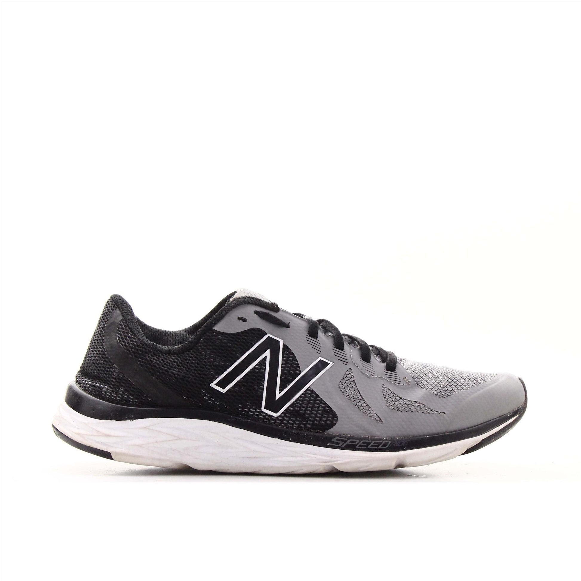 New Balance 790