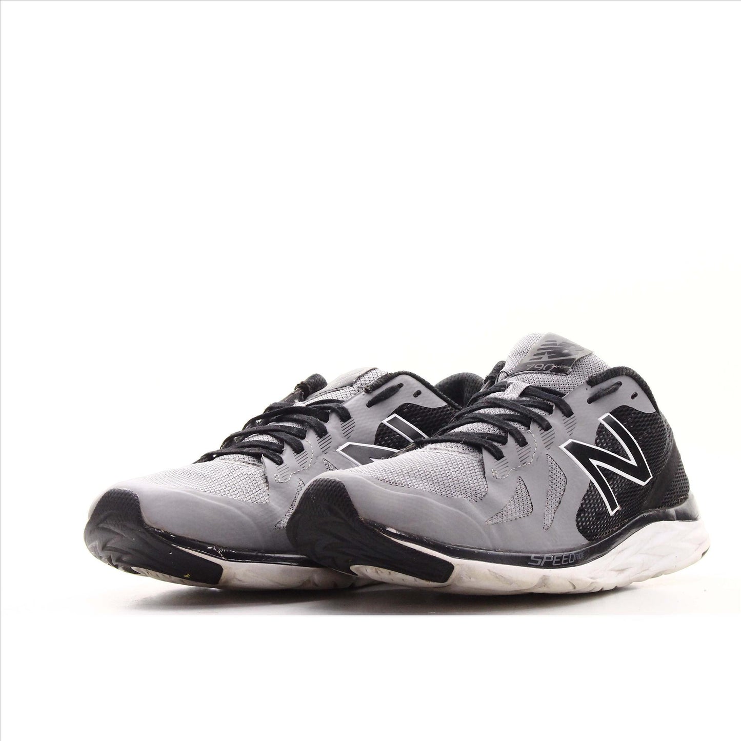 New Balance 790