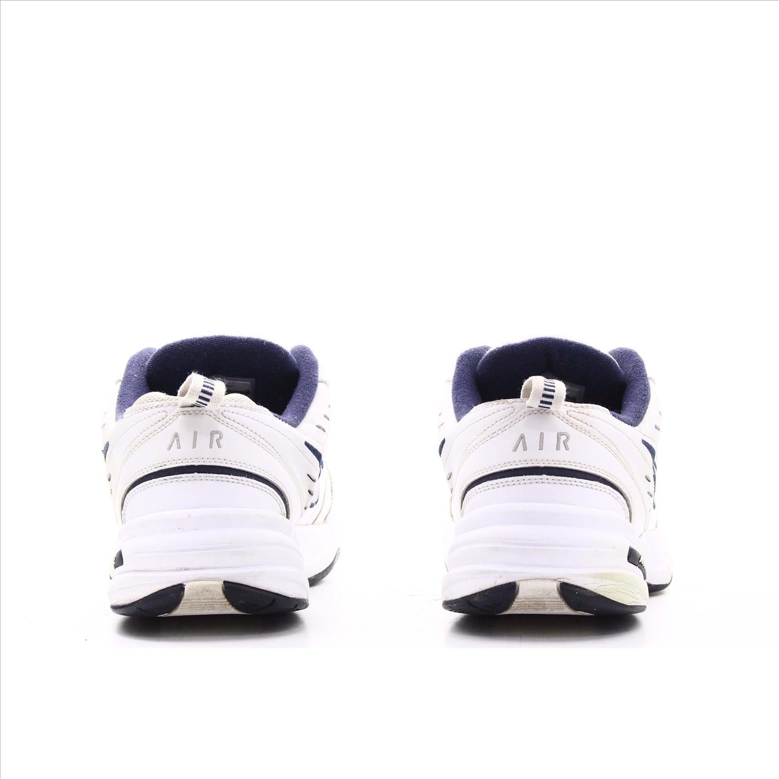 Nike Air Monarch