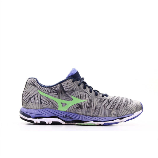 Mizuno Wave