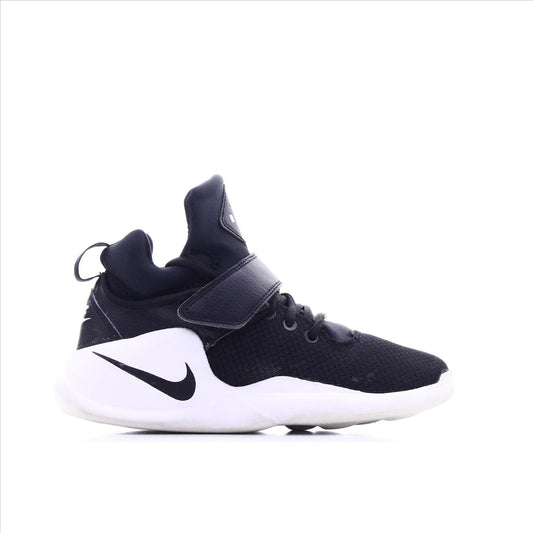 Nike Kazi