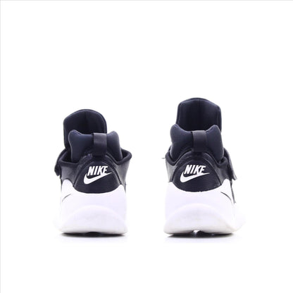 Nike Kazi