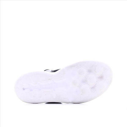 Nike Kazi