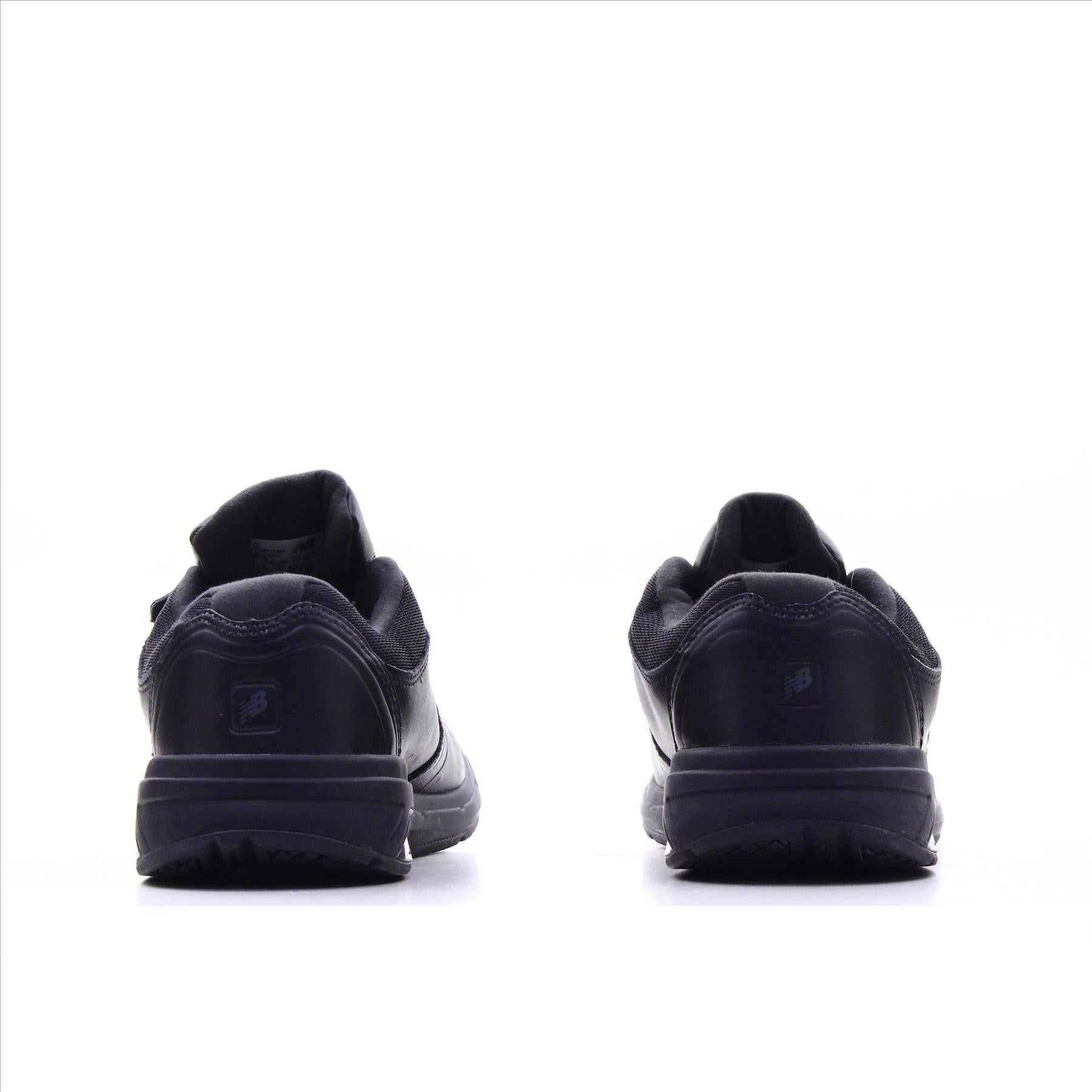 New Balance 813