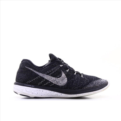 Nike Flyknit Lunar