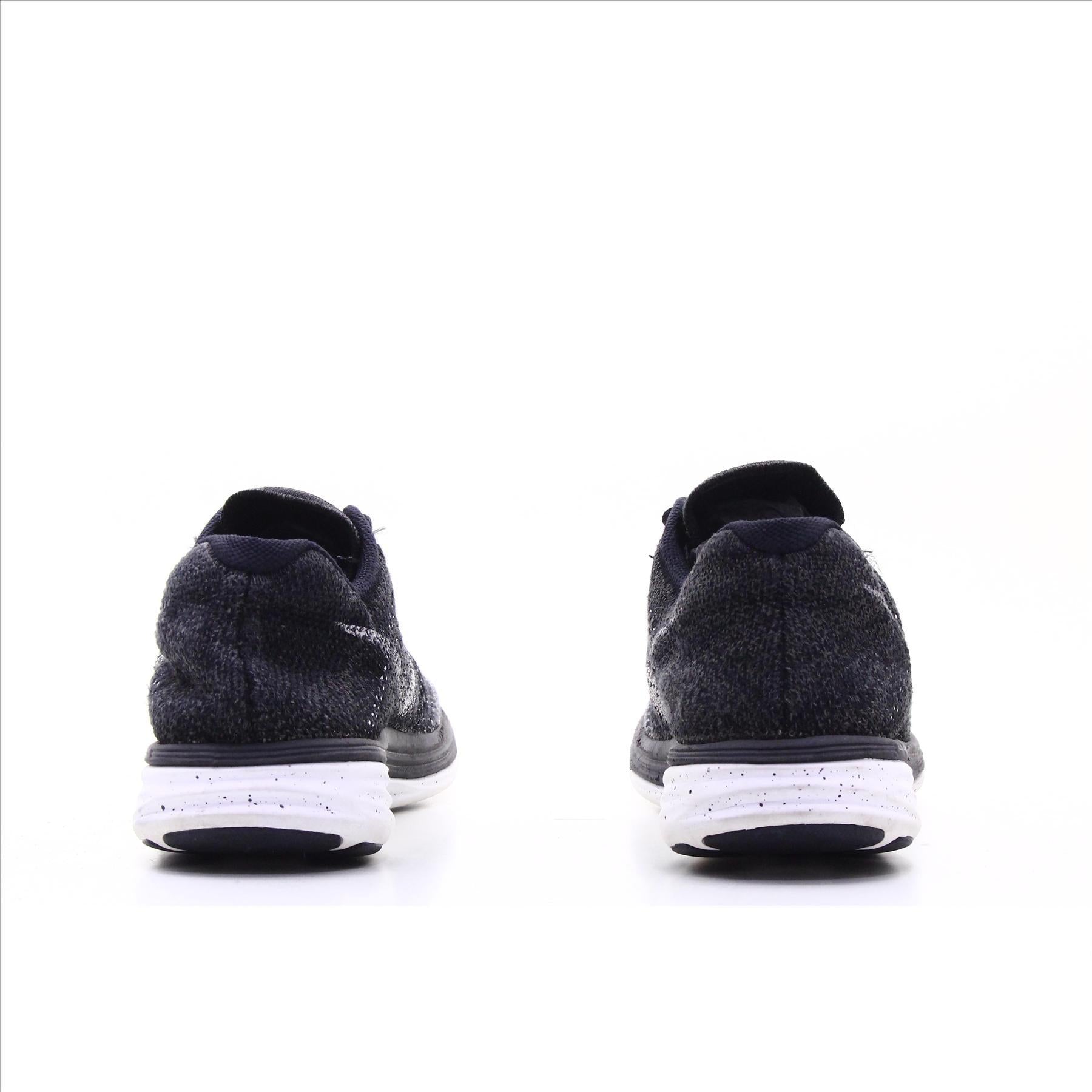 Nike Flyknit Lunar