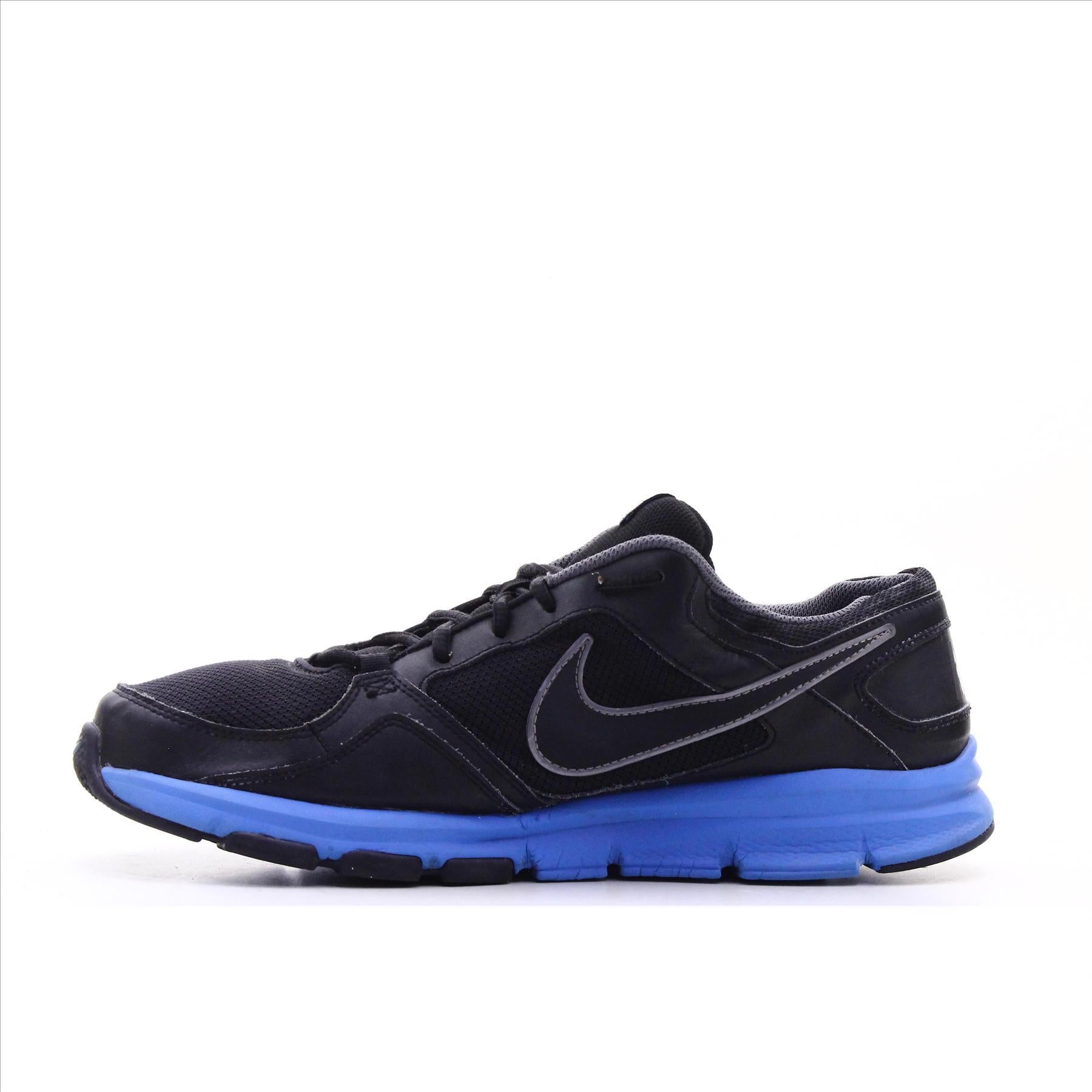 Nike air store flex trainer 2