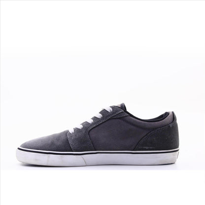 STJ Footwear