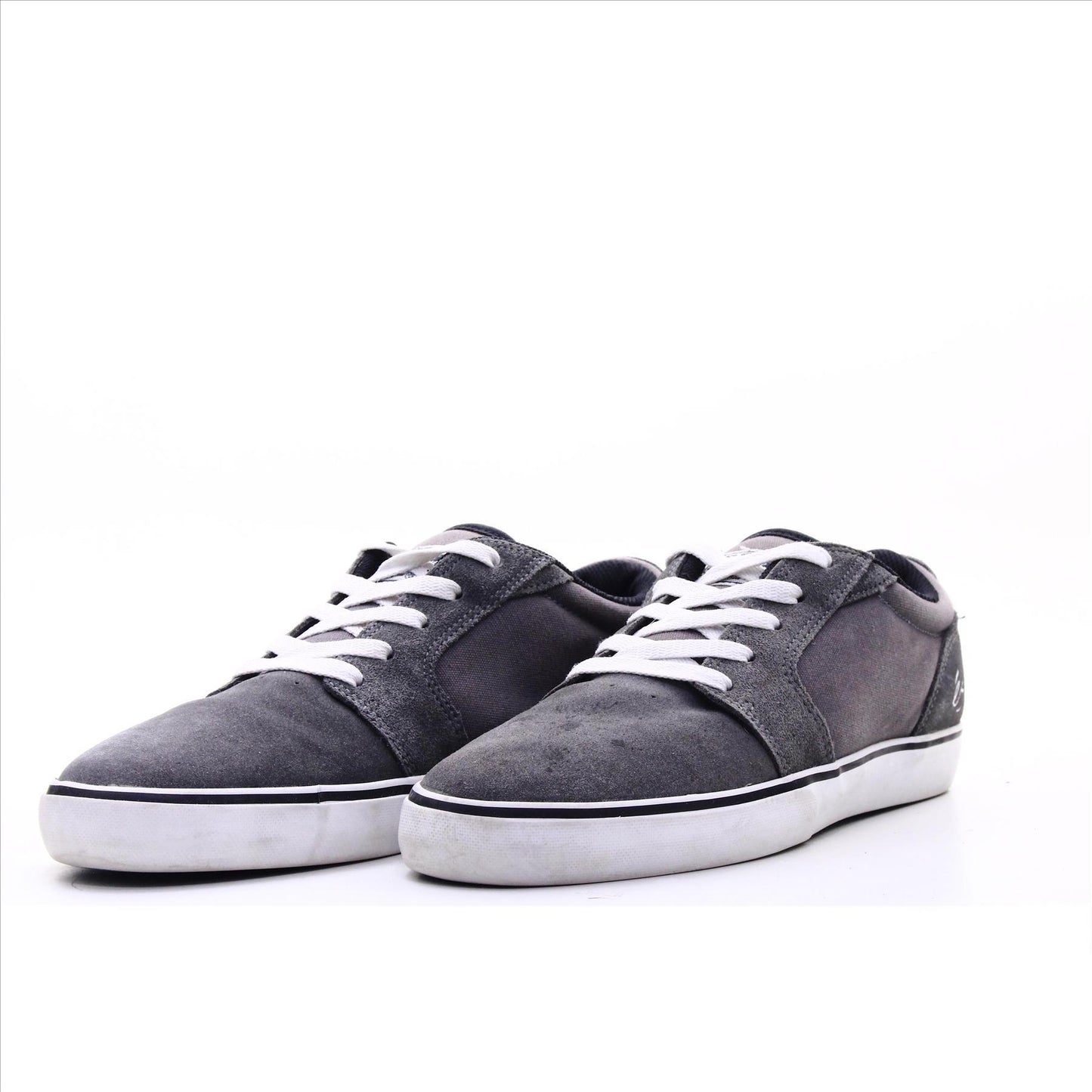 STJ Footwear