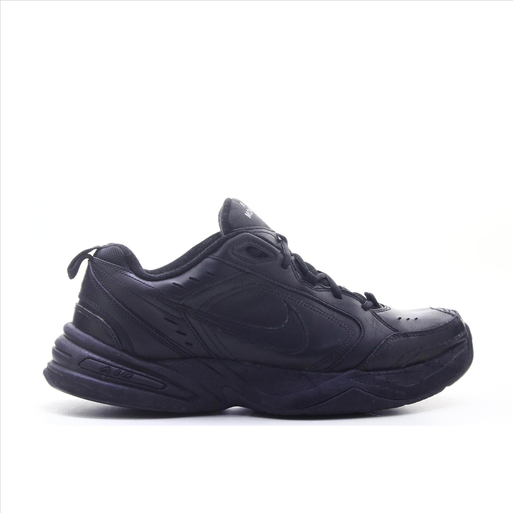 Nike Air Monarch