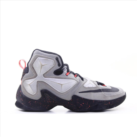 Nike Lebron James