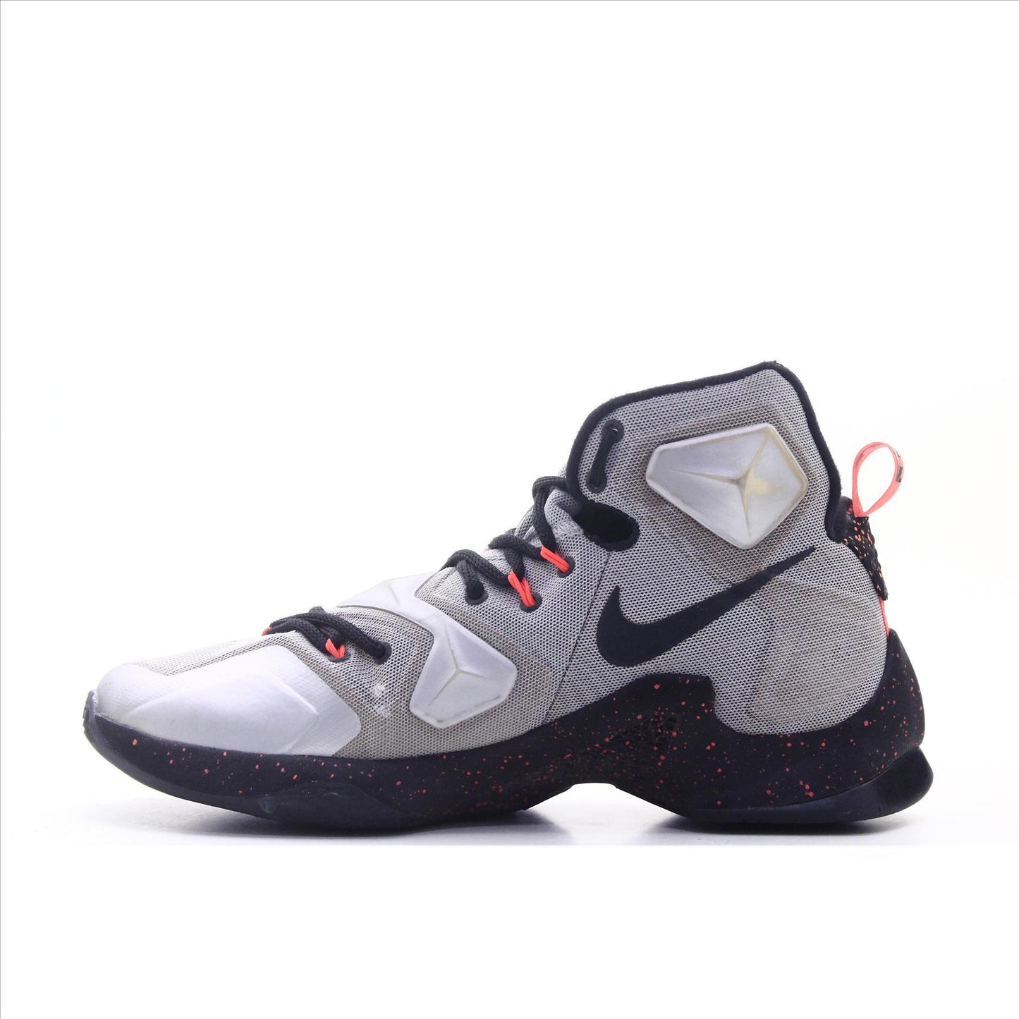 Nike Lebron James