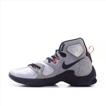 Nike Lebron James